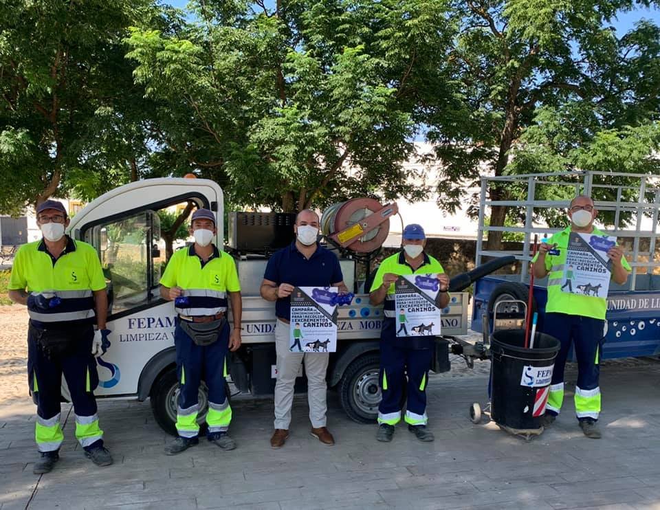 Campaña de recogida de excrementos caninos