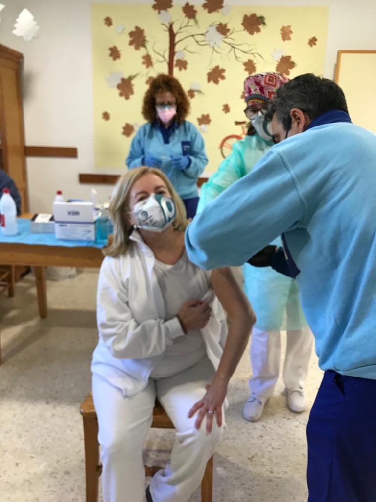 c8a42dc7-33c7-4f91-aaa7-5a9f11959508