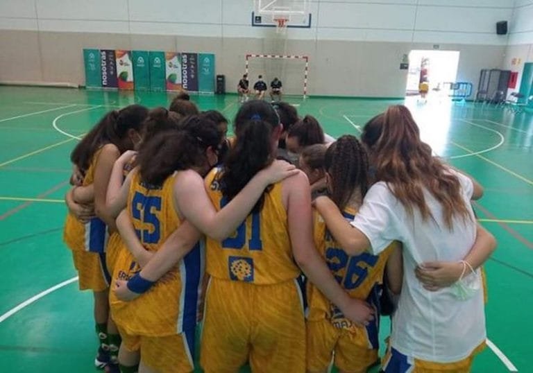 187896427_1999646963516766_1551081142093854423_n