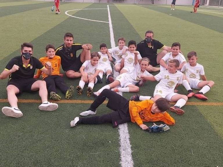 194823333_2011621458985983_5332008166264820696_n