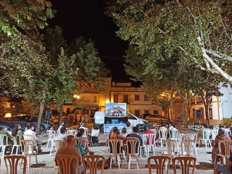 223144128_2056147614533367_8251376903723451257_n