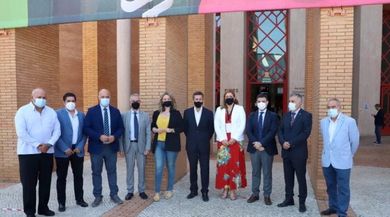 FOTO-Inaguración-Surmueble-2021_02-800x445