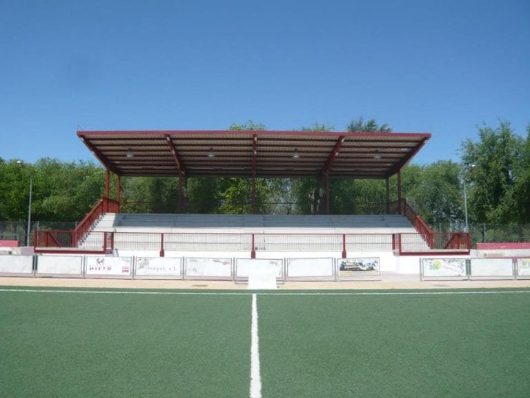 sanchez-garcia-arquitectos-Poli-01-Graderio-Cubierto-011