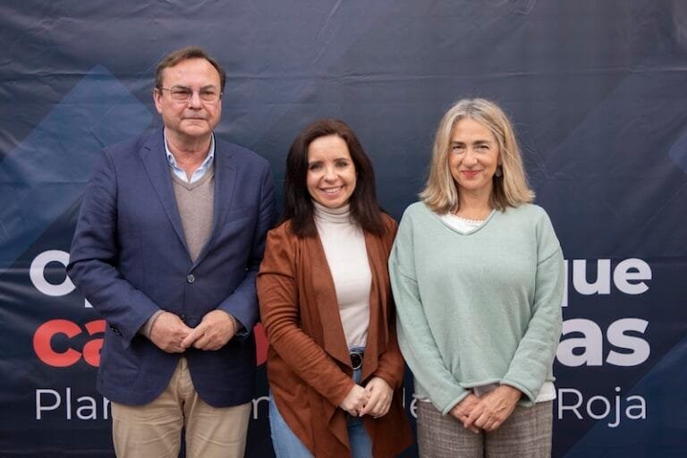 FOTO Feria Empleo Cruz Roja (1)
